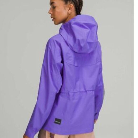 Lululemon Waterproof Hiking Half Zip Pullover Light Electric Indigo Size 4 Gorp - Picture 9 of 9